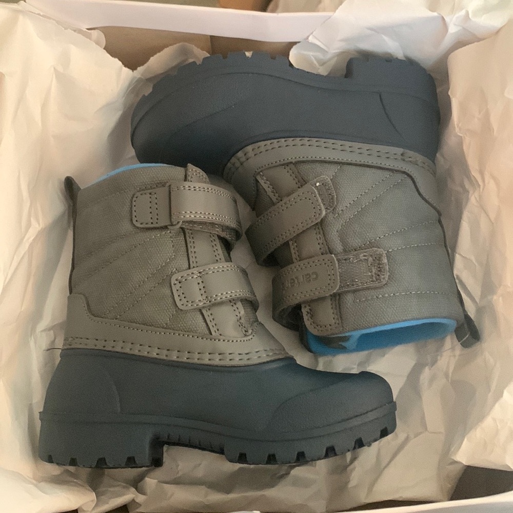 Carters Toddler boys winter boots